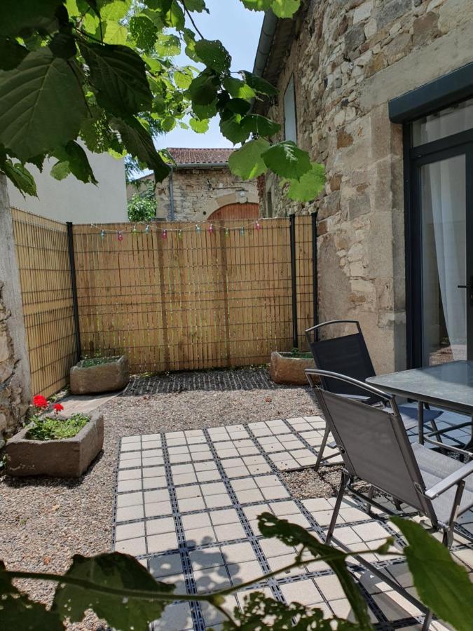 Appartement Chic Et Cosy Authezat Экстерьер фото